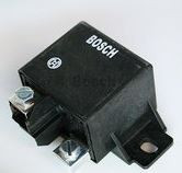 Abb. 1 (0 332 002 155)